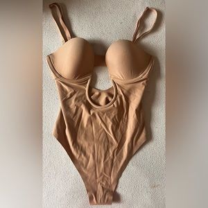 SKIMS Deep plunge bodysuit